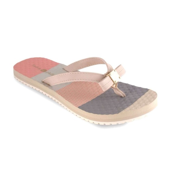Lindsay Phillips “Katie,” in Neutral.
NWT
Sz 7 - Picture 1 of 7